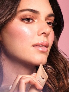 OAP MUP KENDALL BANNER MAQUILLAJE GLOWY 2000x600 MX