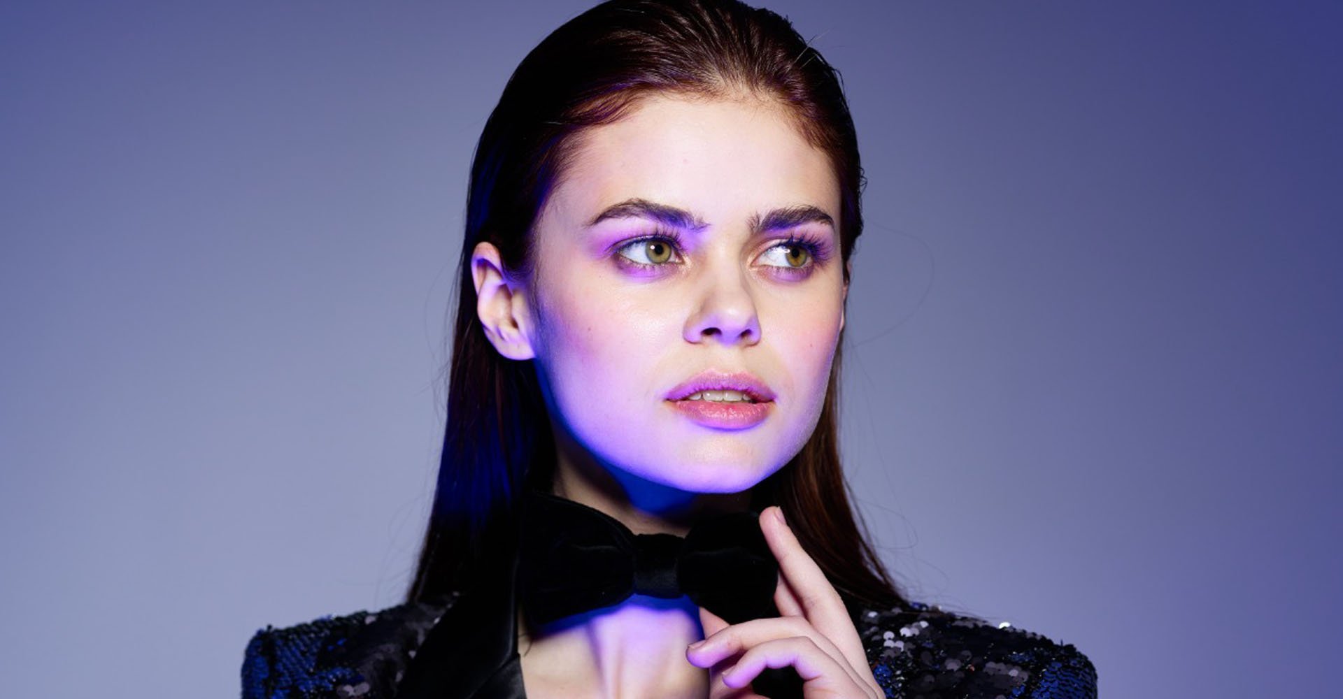 Ruiva Penteado Gel Fashion