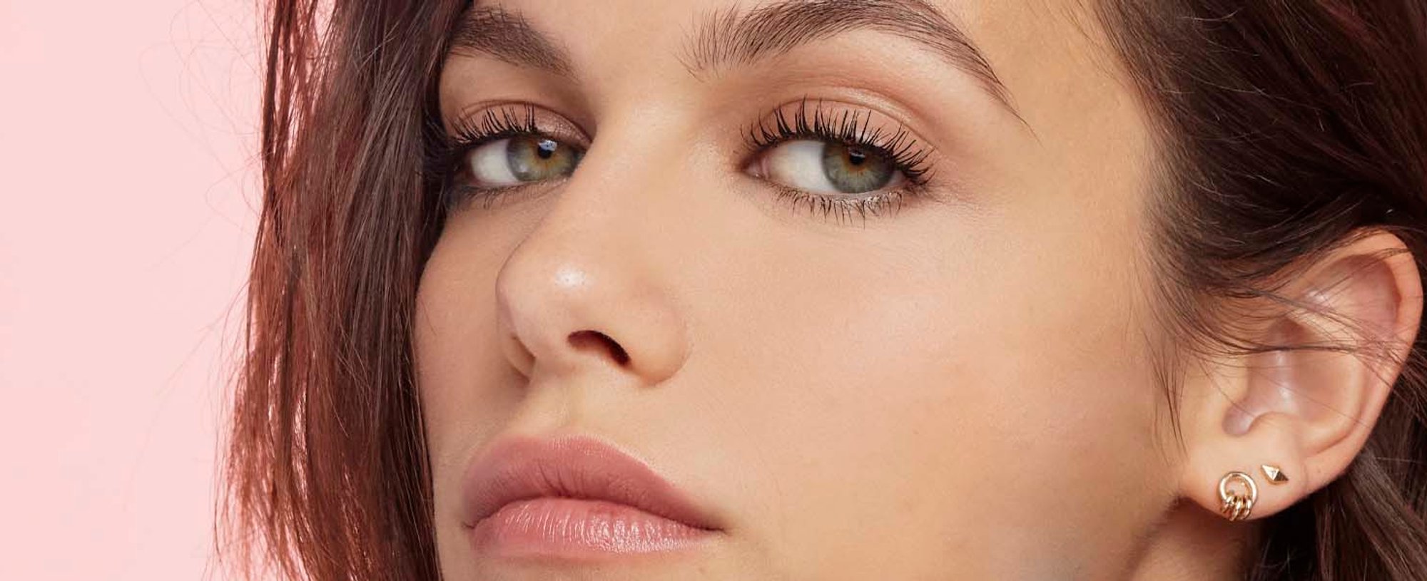 Maquillaje para pestañas con volumen de L'Oréal Paris