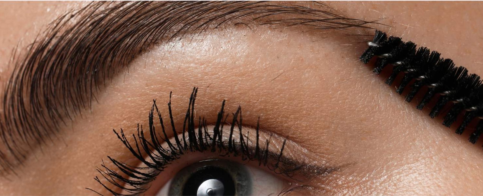 Perfilado De Cejas Maquillaje